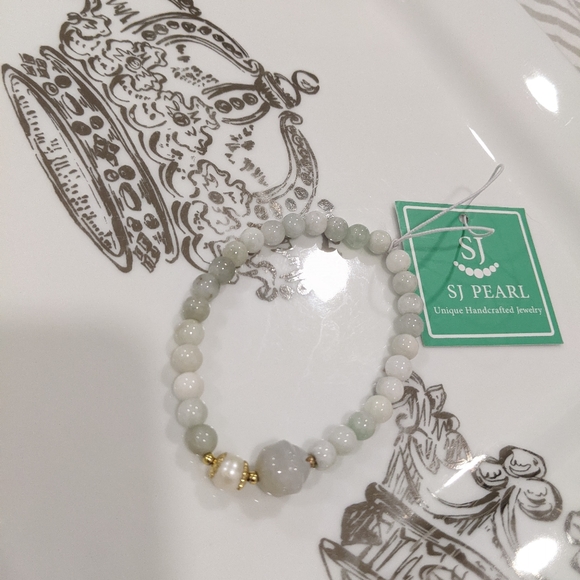JADE🔥 Stretch Bracelet - Picture 11 of 11